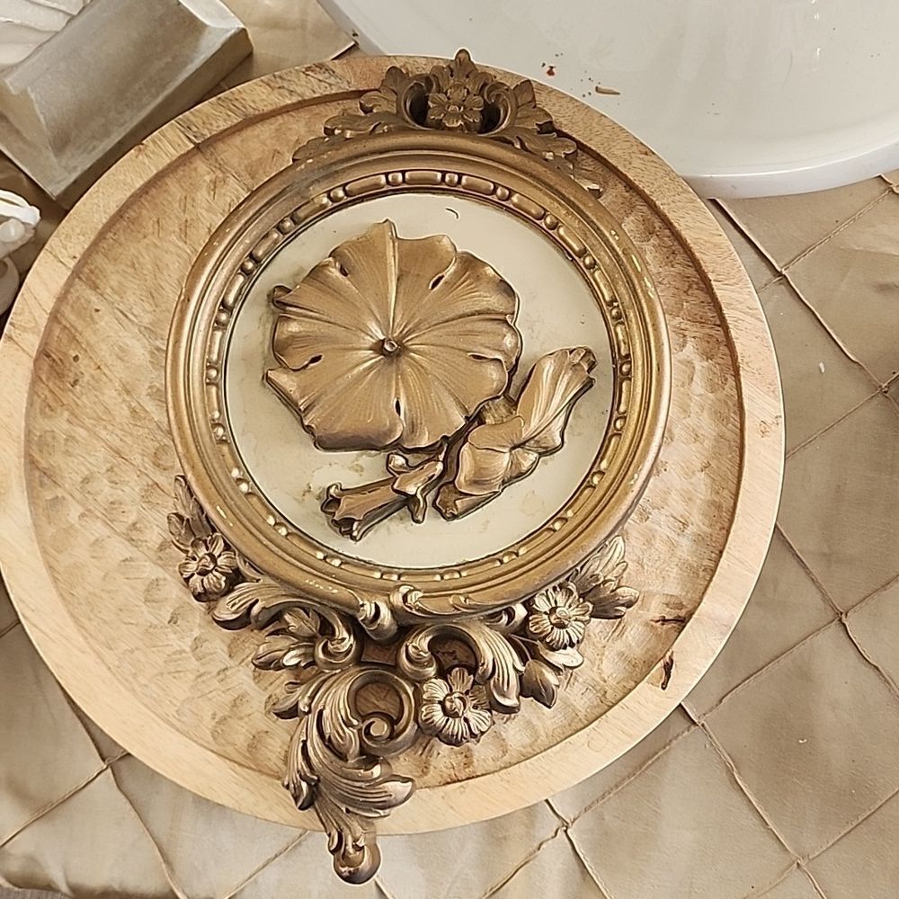 Vintage Syroco Floral Hollywood Regency Style Wall Plaque Coquette